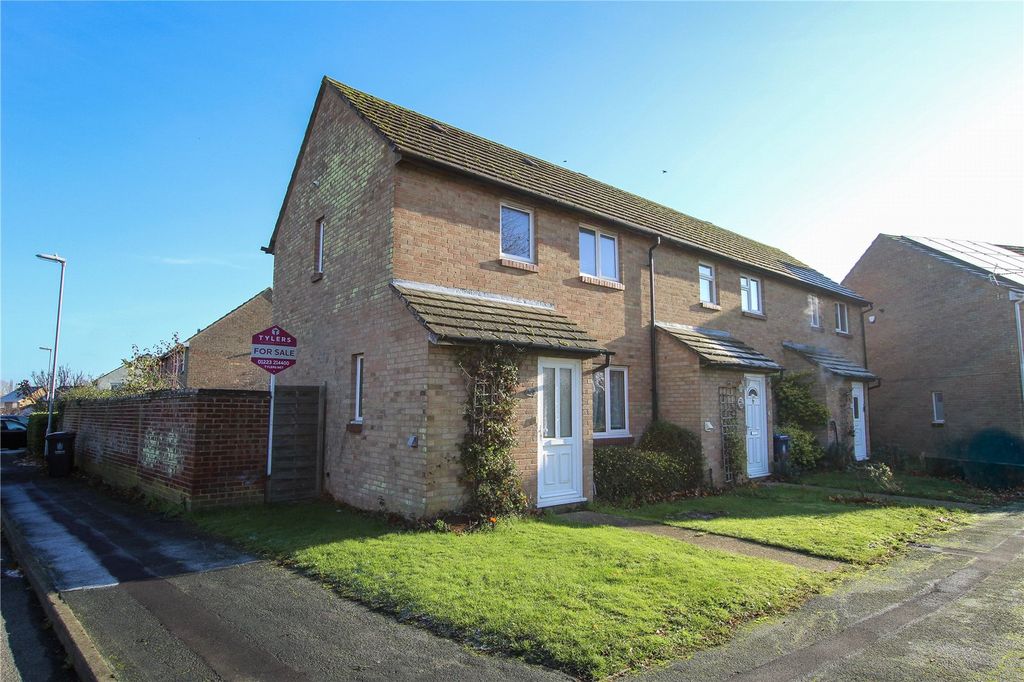 Property photo 1 of 6 Front Aspect.