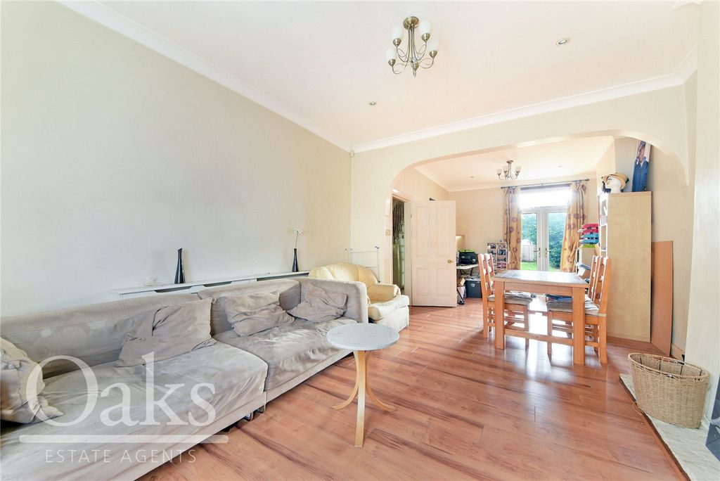 Property photo 3 of 12 Picture No. 10