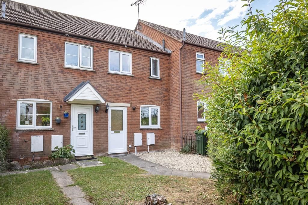 Property photo 1 of 17