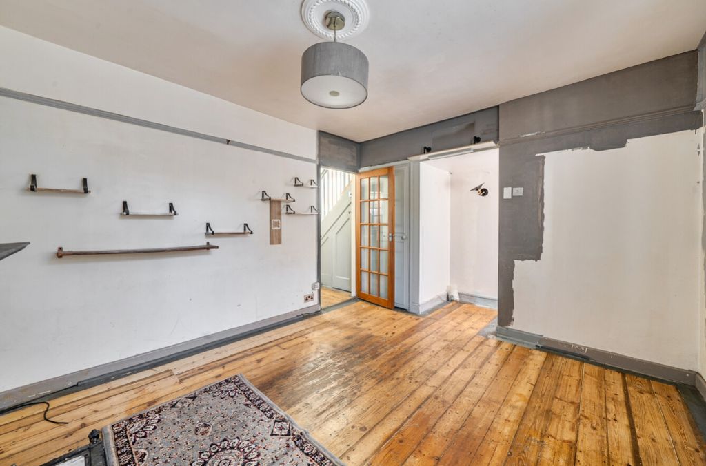 Property photo 3 of 9 1535974 (6)