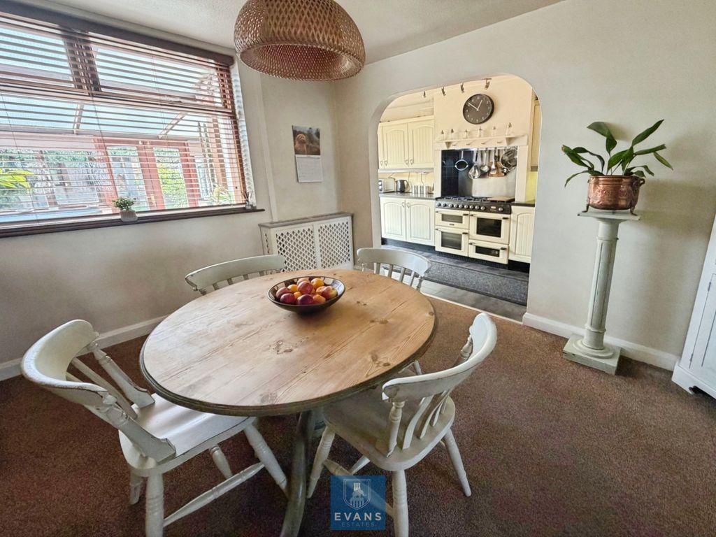 Property photo 2 of 20 Pbox-Img.Jpg