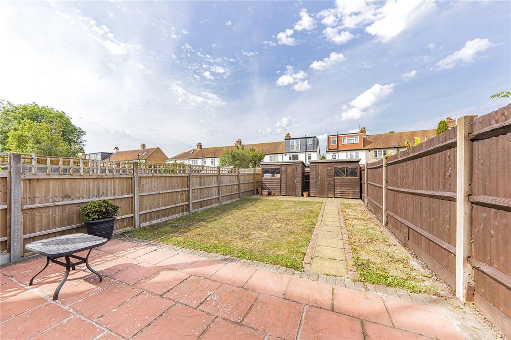 Property photo 2 of 12 Picture No. 13