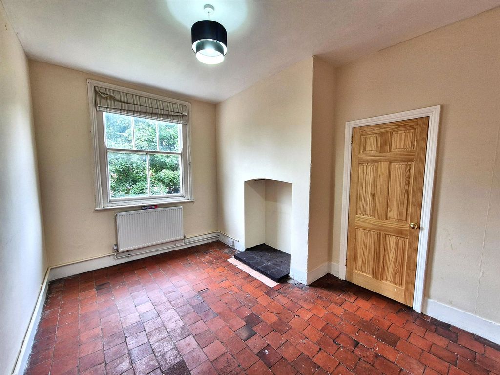 Property photo 3 of 13 Dining Room