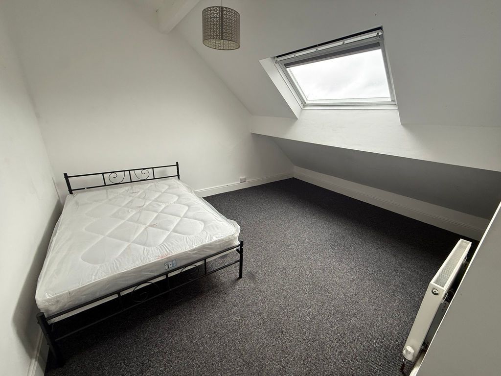 Property photo 2 of 4 Photo 5