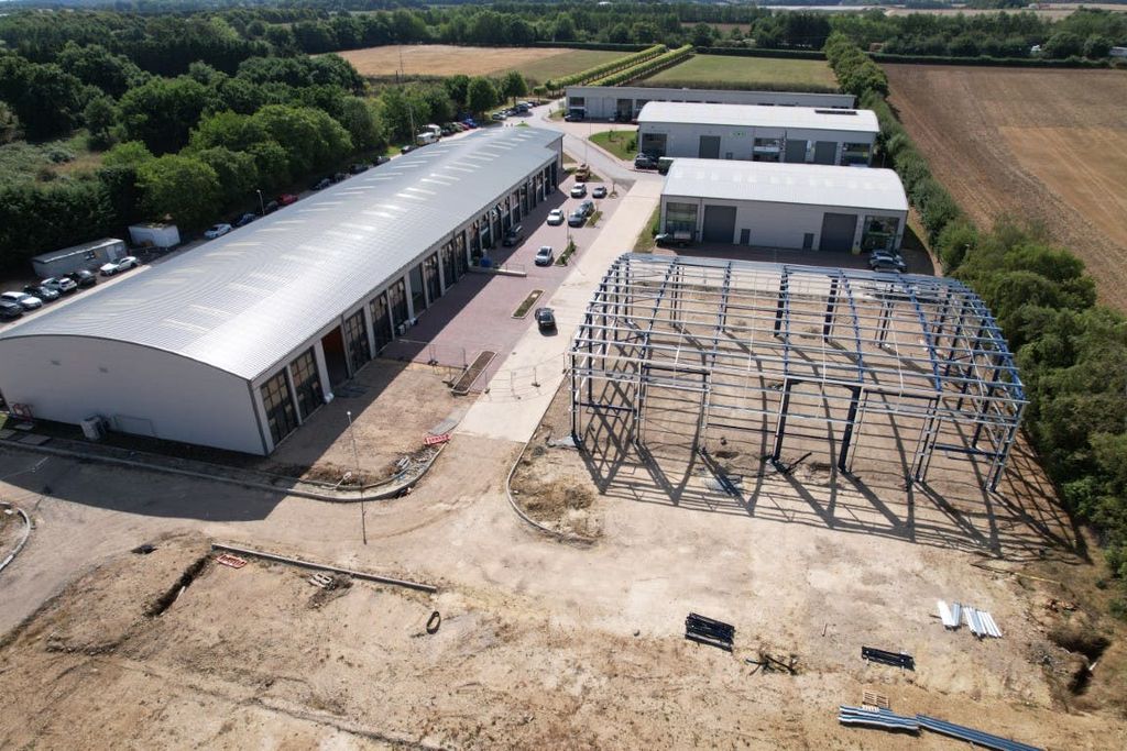 Property photo 3 of 6 Ucno5772 Medium.Jpg