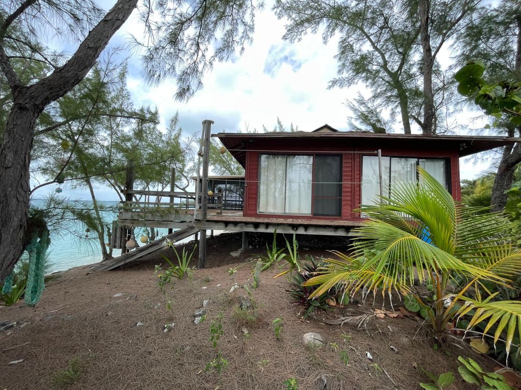 Property photo 2 of 9
