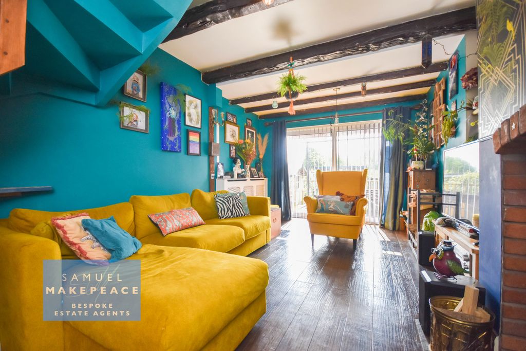 Property photo 2 of 30 Gallery