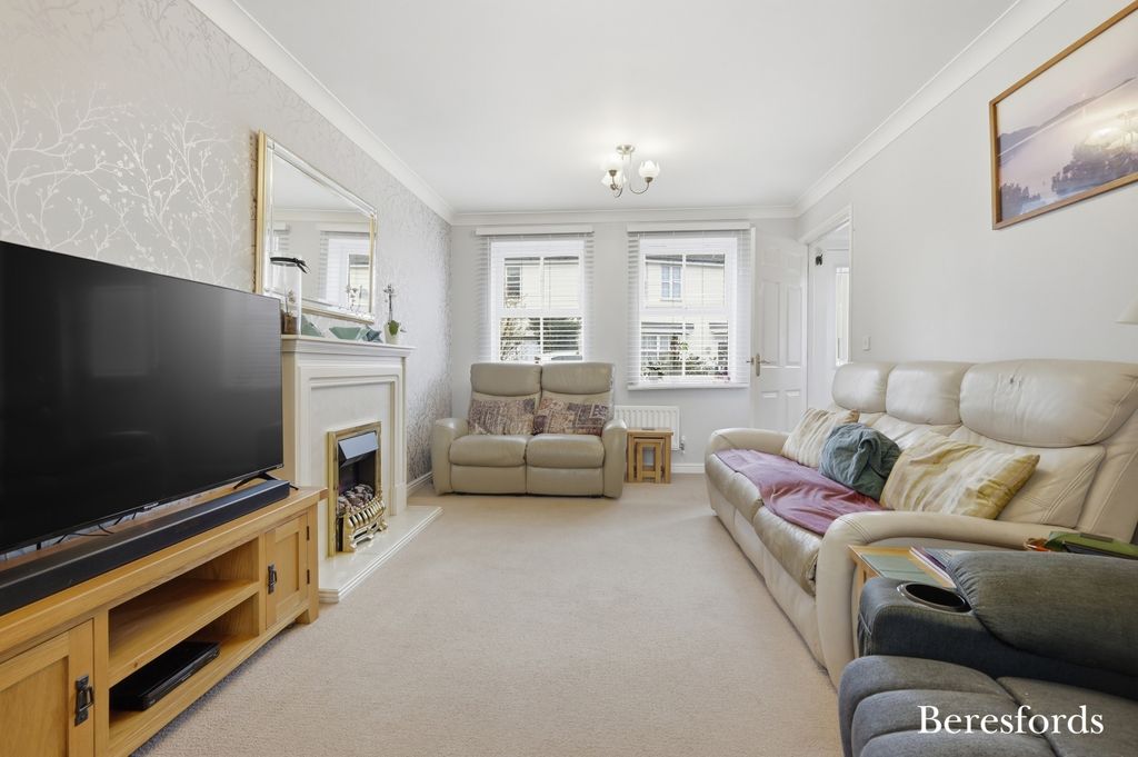 Property photo 3 of 21 Picture 3