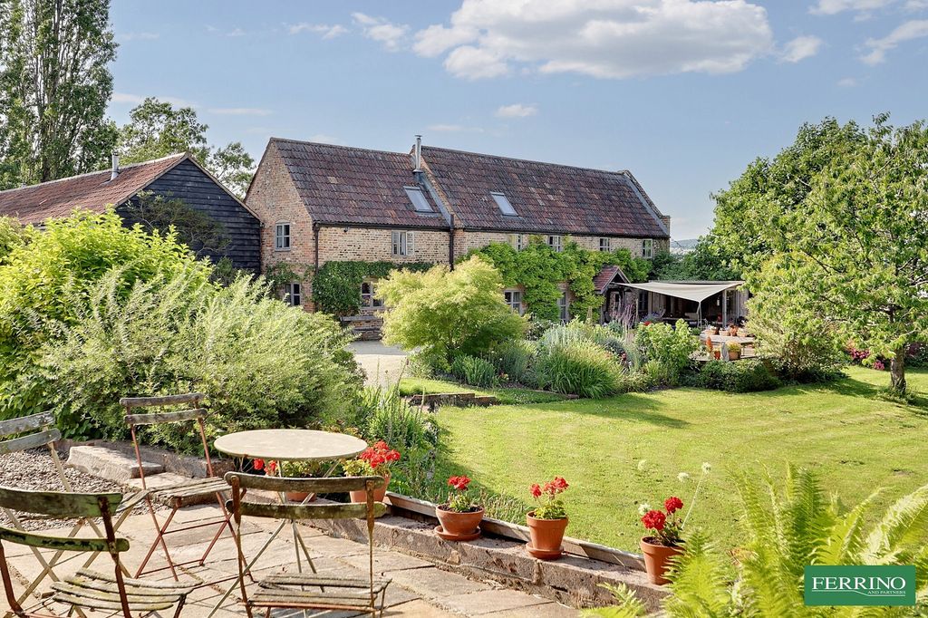 Property photo 1 of 35 Main Image