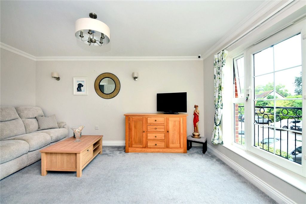 Property photo 3 of 12 Picture No. 03