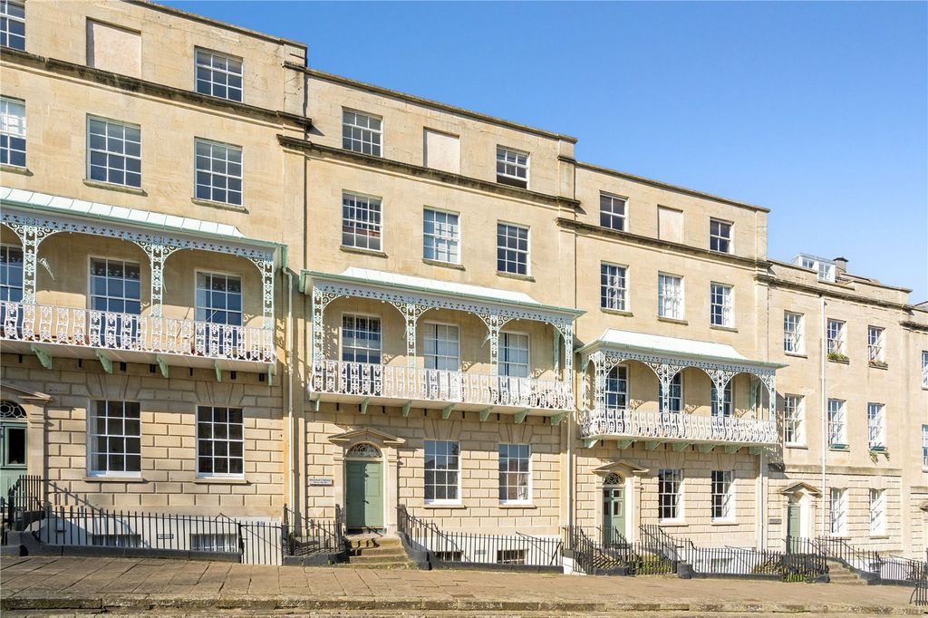 Property photo 1 of 11 Front Elevation