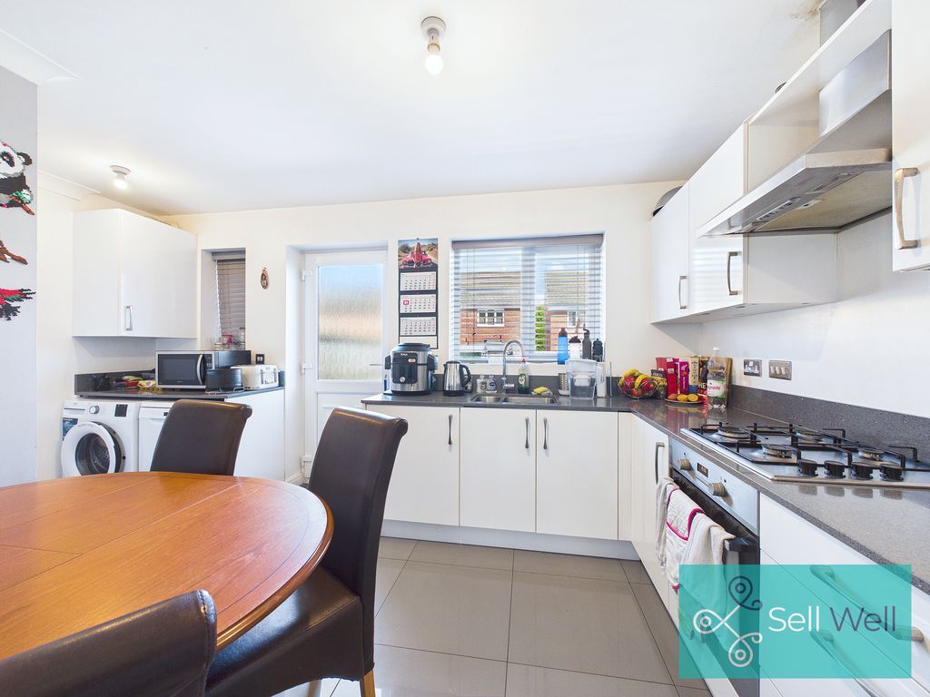Property photo 3 of 21 Kitchen/Diner