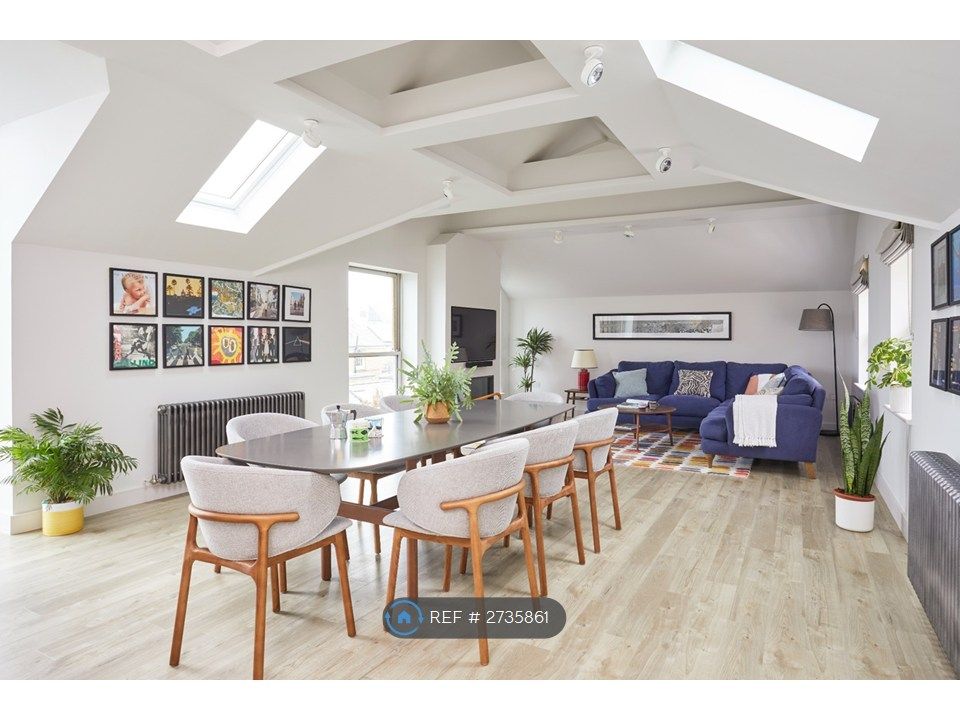 Property photo 1 of 27