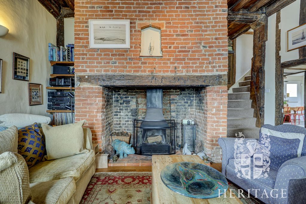 Property photo 3 of 21 Picture No. 02