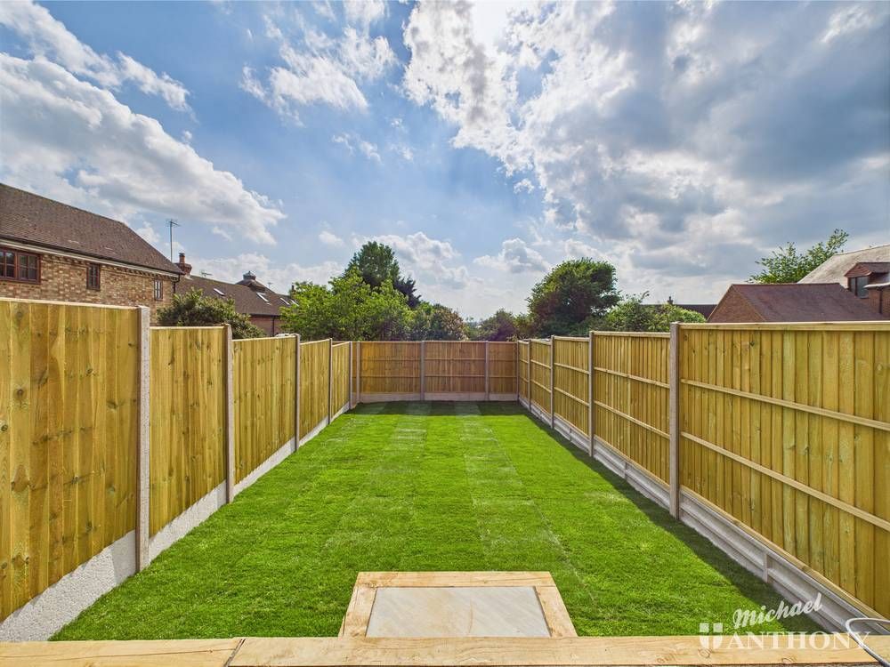 Property photo 2 of 13 Cam02773G0-Pr0301-Still009-Thumbnail-H750-70