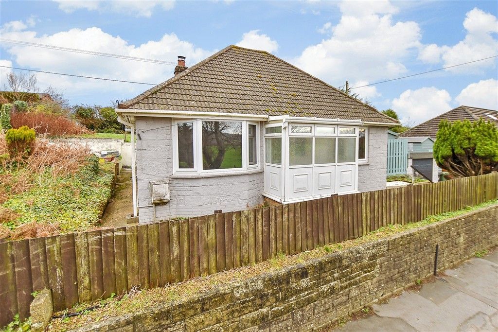 Property photo 1 of 14 Front Aspect