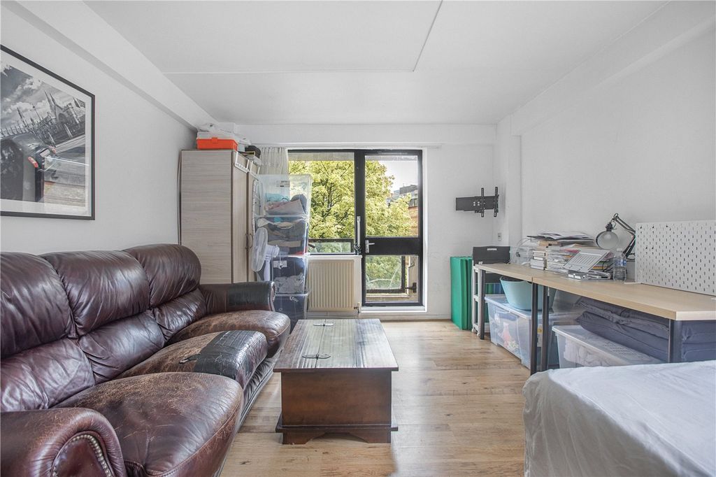 Property photo 1 of 11 Picture No. 07