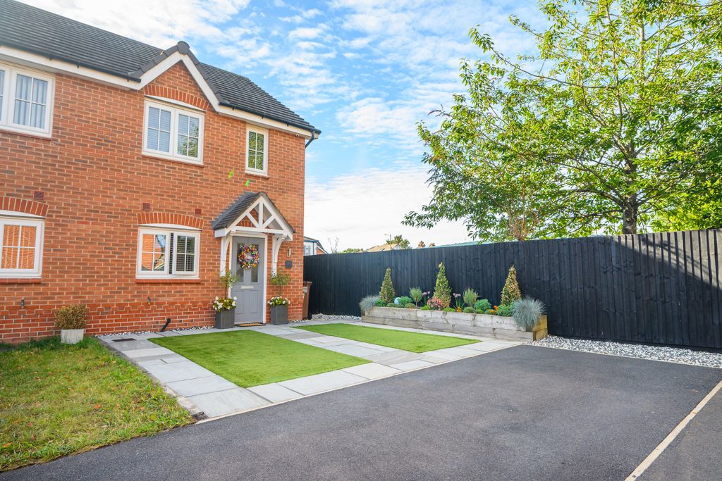 Property photo 1 of 17 _Dsc1076