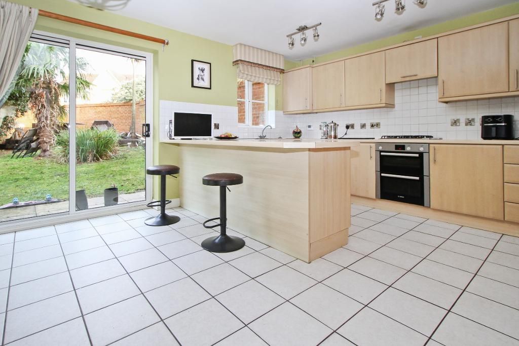 Property photo 3 of 15 Photo 3