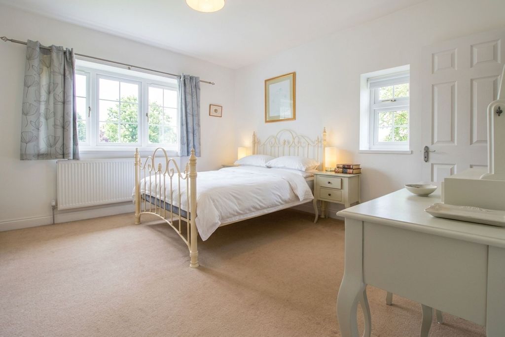 Additional image 21 of 5 bed semi-detached house for saleKnighton Road, Leicester LE2