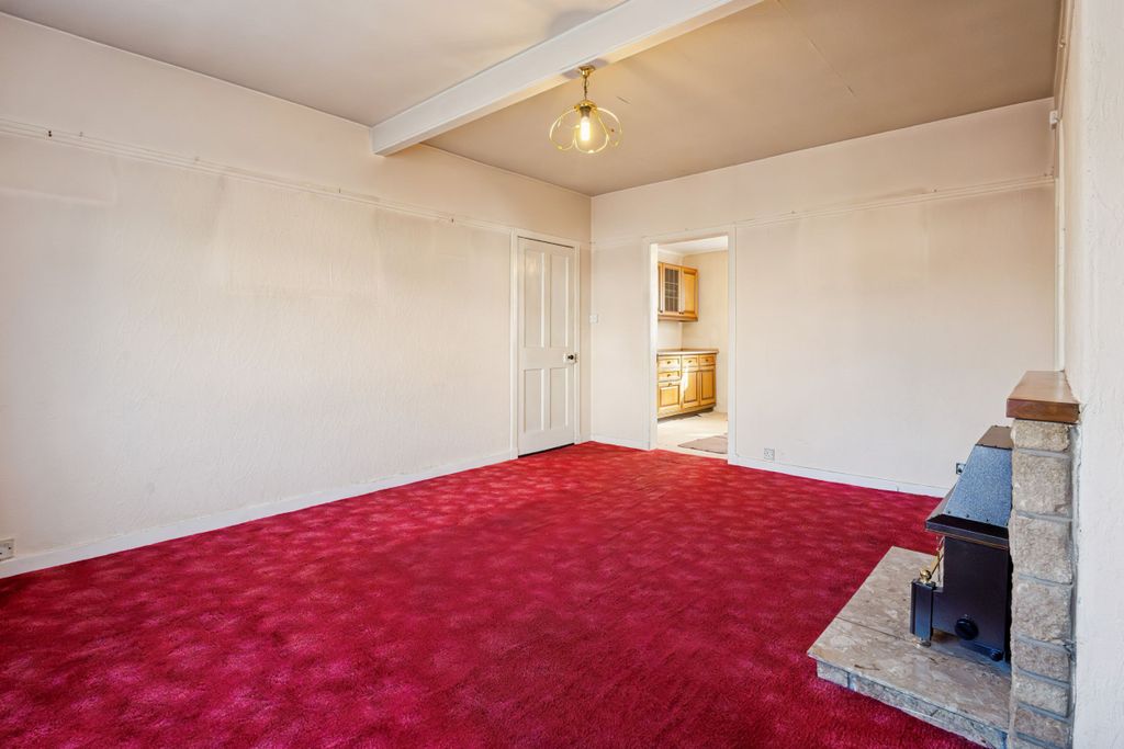 Property photo 3 of 22