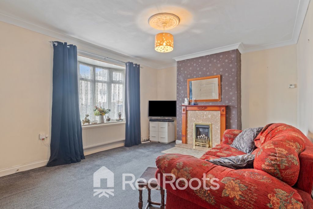 Property photo 2 of 21 4493794