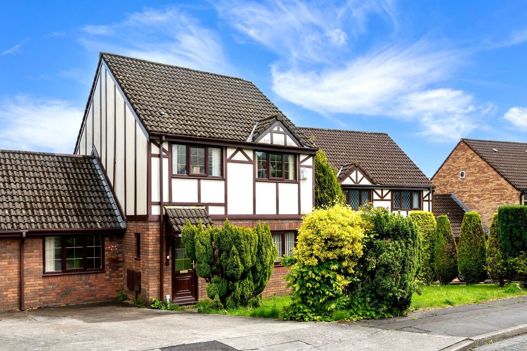 Property photo 1 of 23