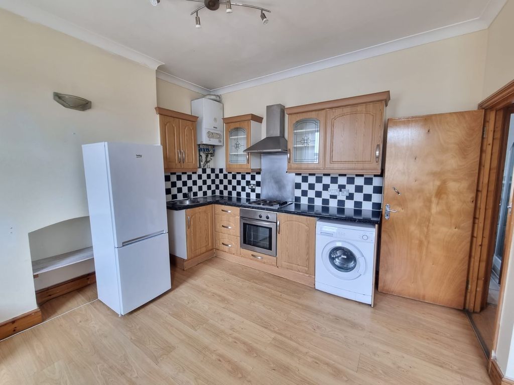 Property photo 1 of 7 Main Image