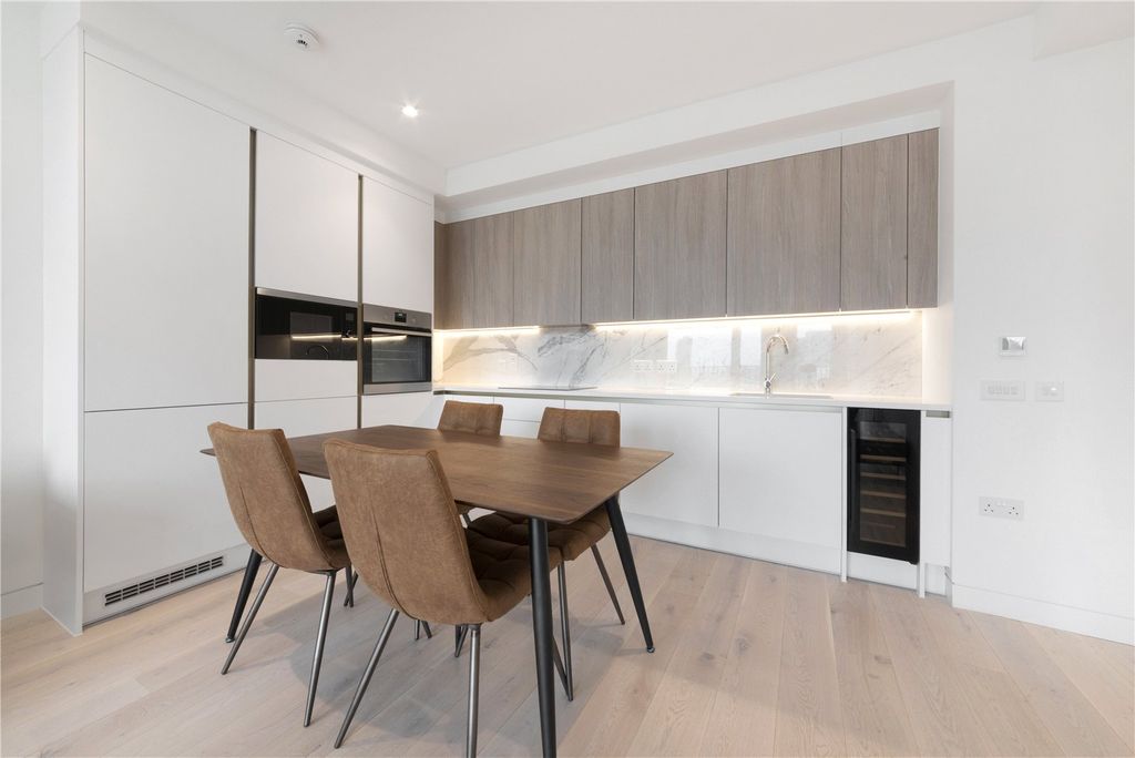 Property photo 1 of 14 The Arc