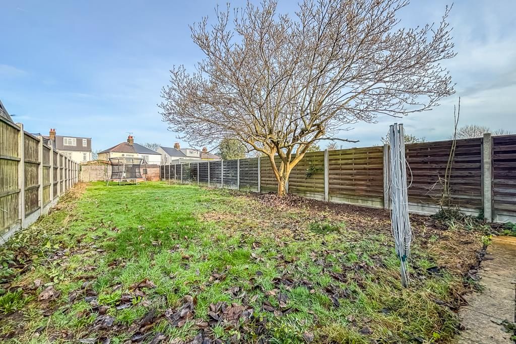 Property photo 2 of 16 Garden