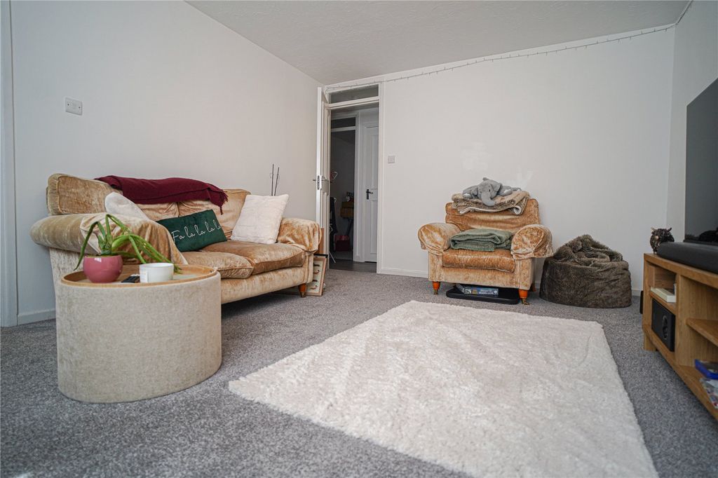 Property photo 2 of 6 Picture No. 02