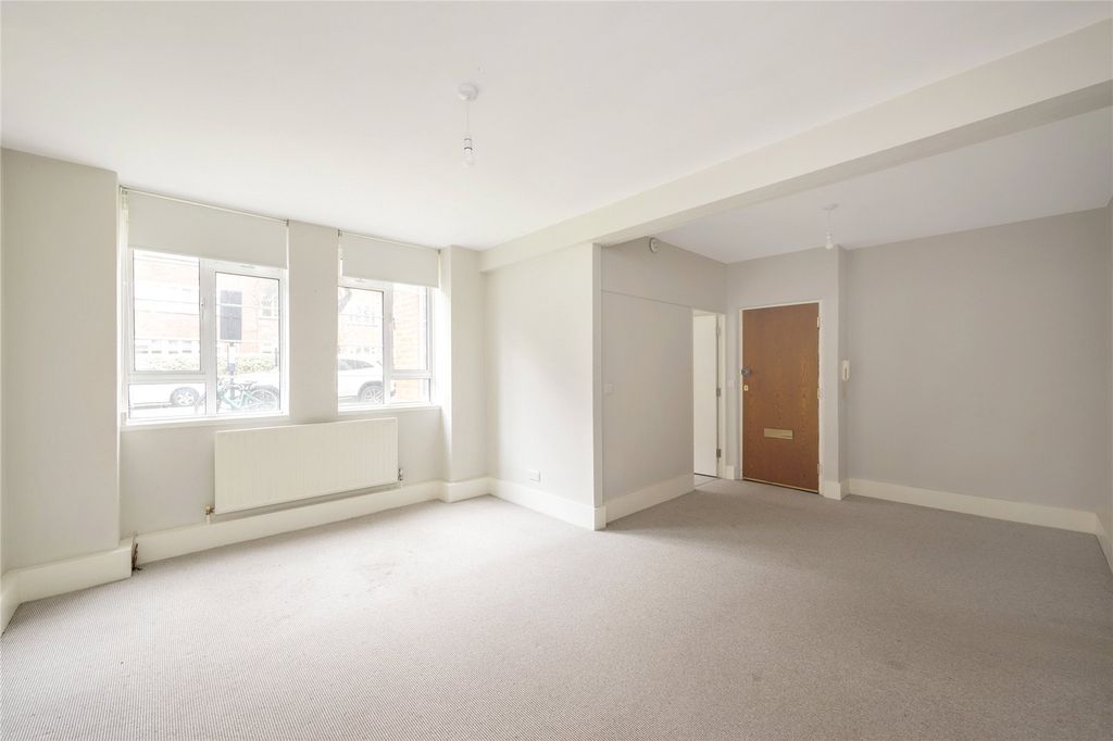 Property photo 3 of 8 Reception Room