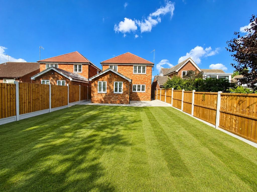 Property photo 3 of 27 5384512