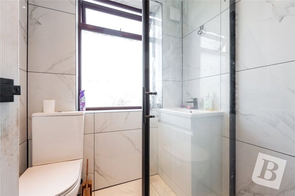 Property photo 2 of 14 Shower Room