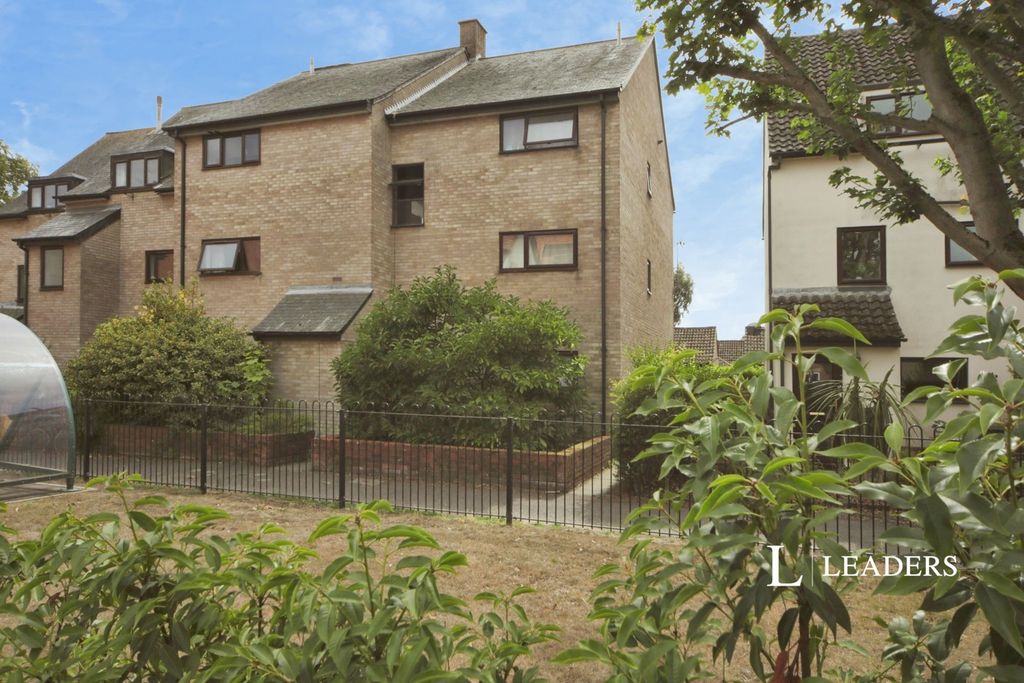 Property photo 1 of 9 Pbox-Img.Jpg