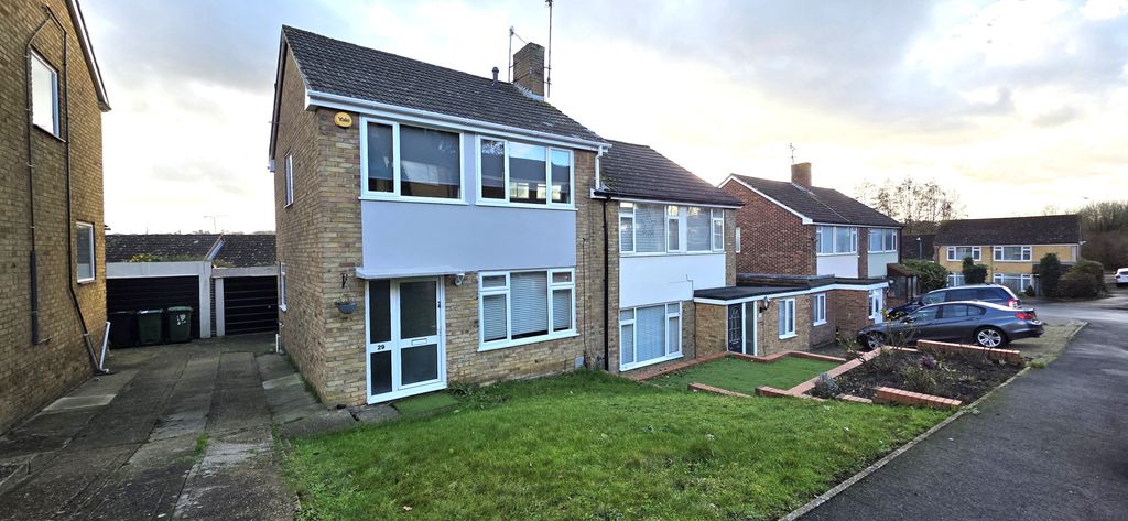 Property photo 1 of 9