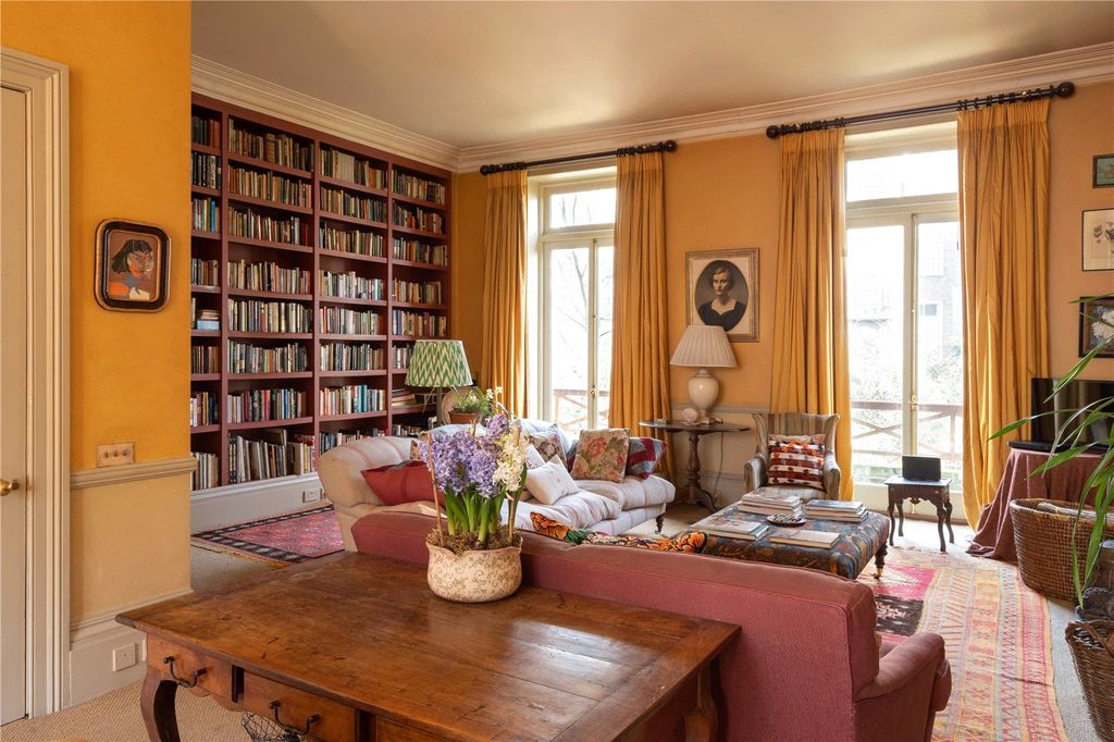 Property photo 2 of 12 Picture No. 25