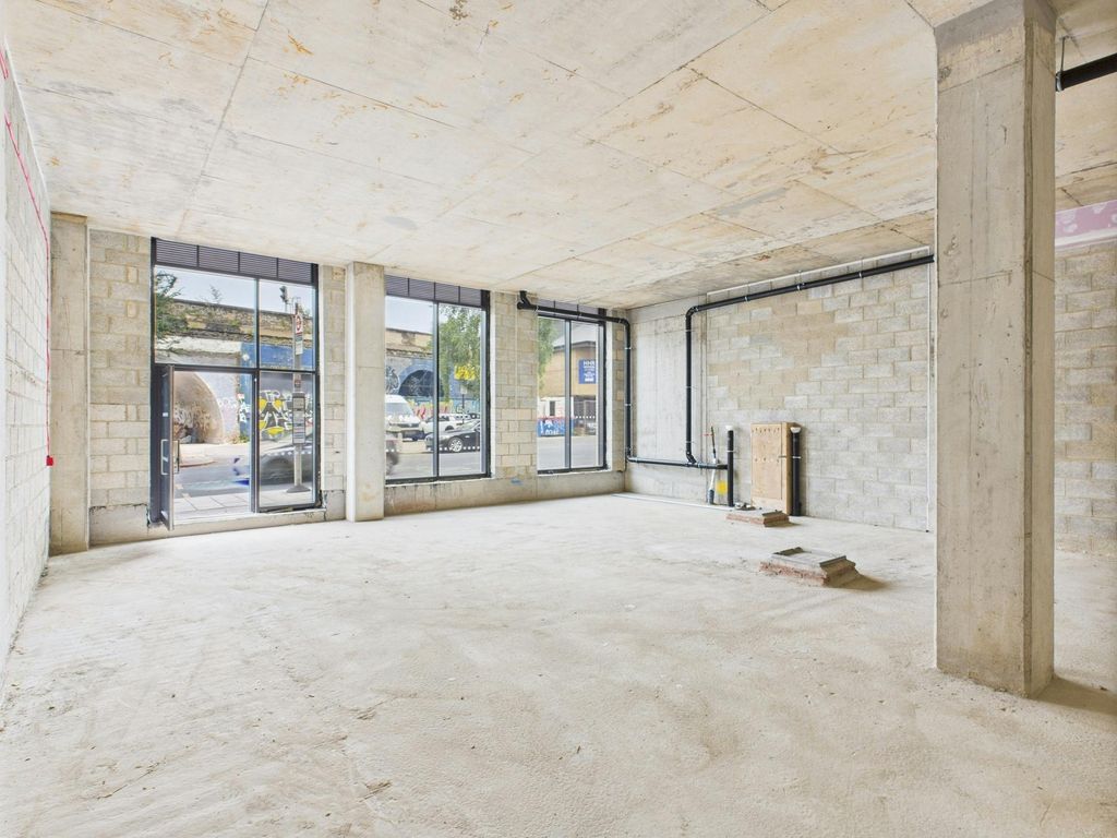 Property photo 2 of 5 Cam03083G0Pr0047Still032.Jpg