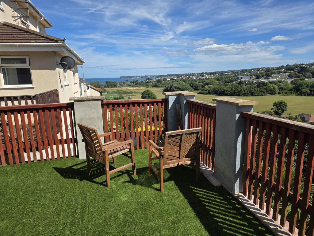 Property photo 1 of 34 Terrace