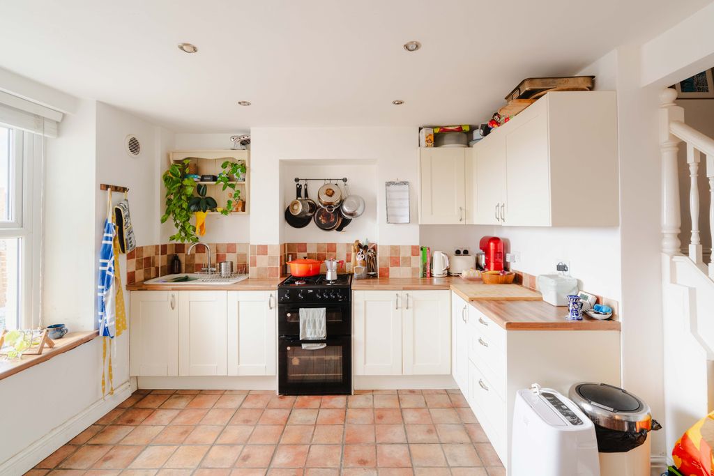 Property photo 3 of 15 Photo 3