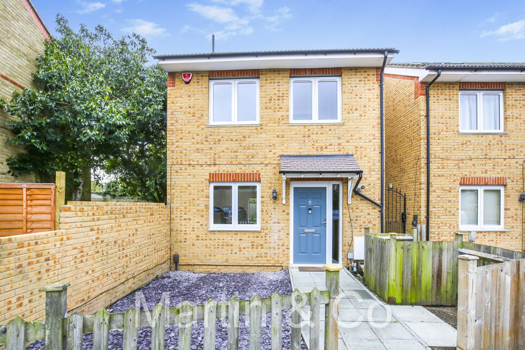 Property photo 1 of 25