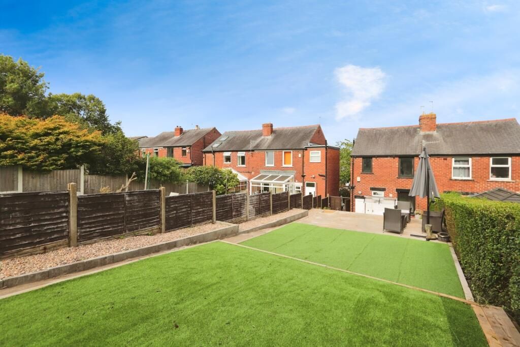 Property photo 3 of 12