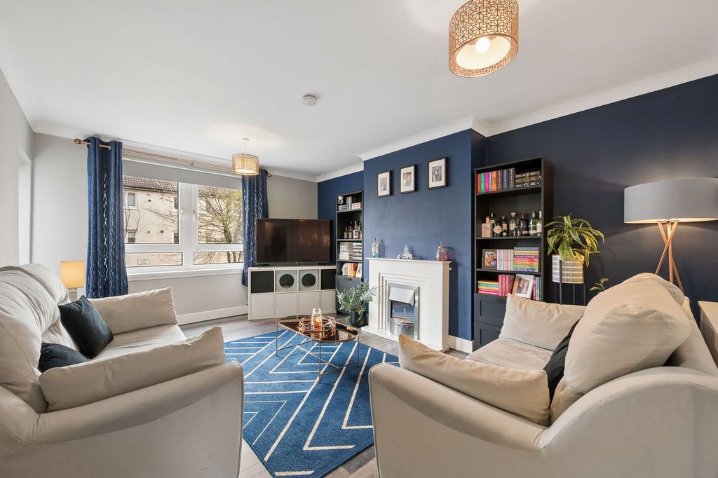 Property photo 2 of 22