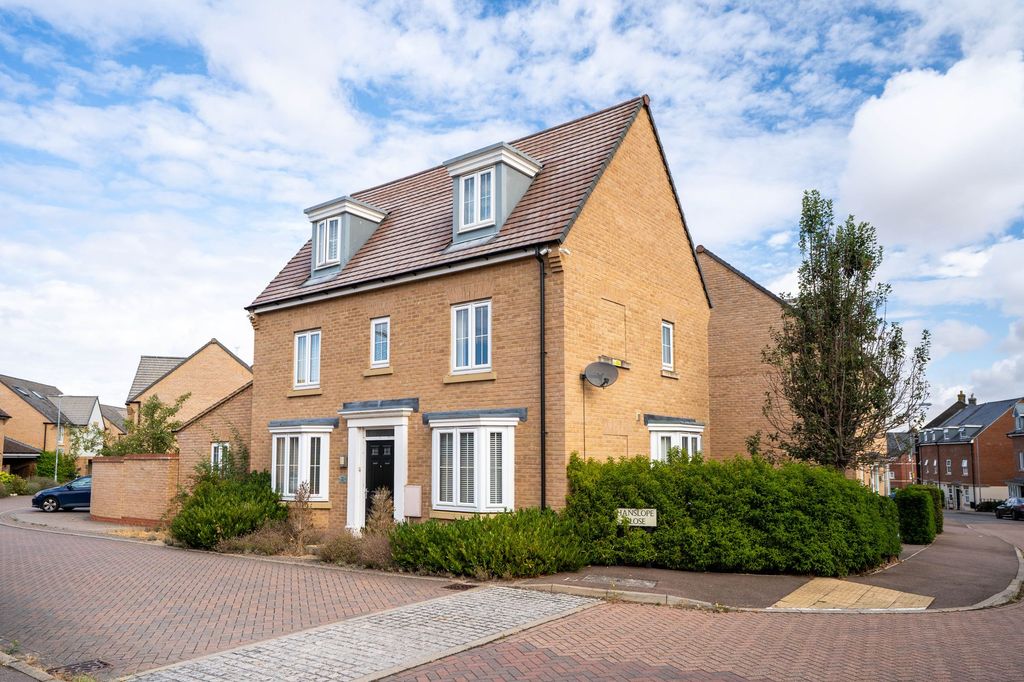 Property photo 1 of 17