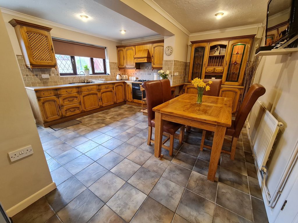 Property photo 3 of 22 Not Specified