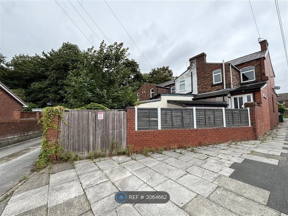 Property photo 2 of 30