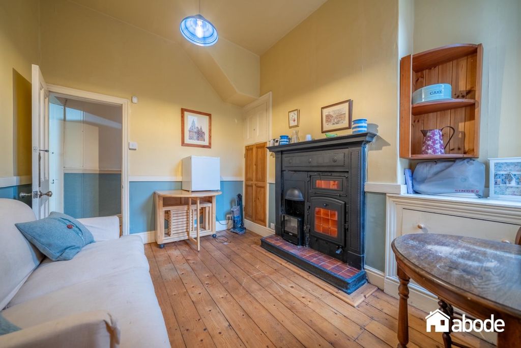 Property photo 3 of 24 Dsc03502-Hdr.Jpg