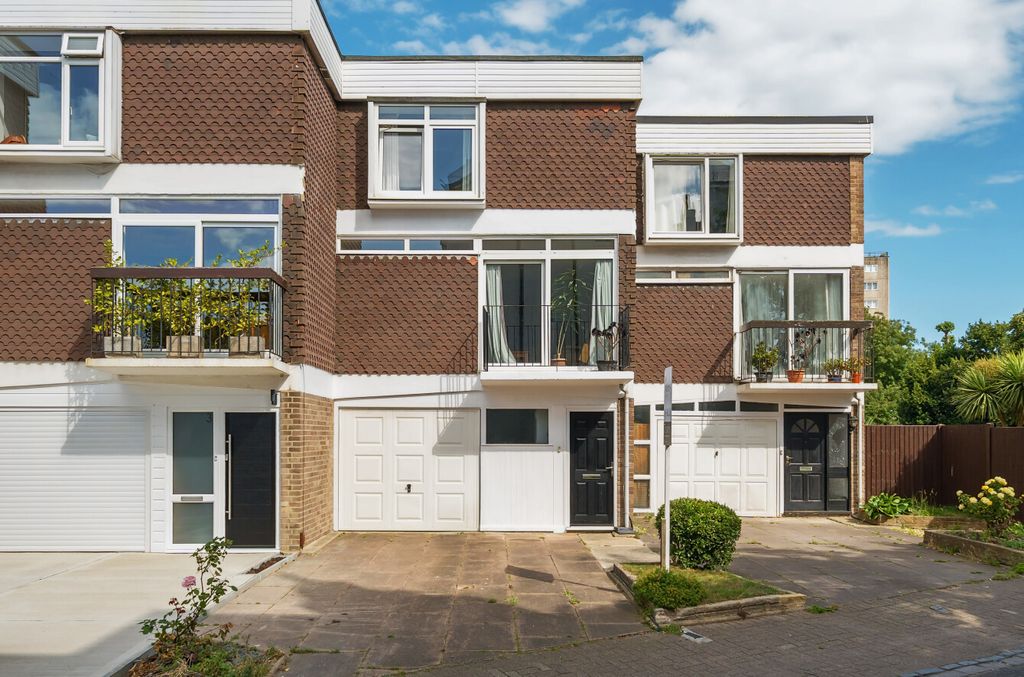 Property photo 1 of 13 1314248-4-685984d...