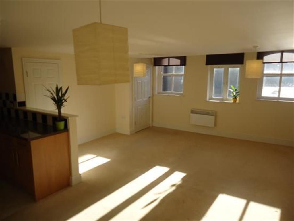 Property photo 3 of 7