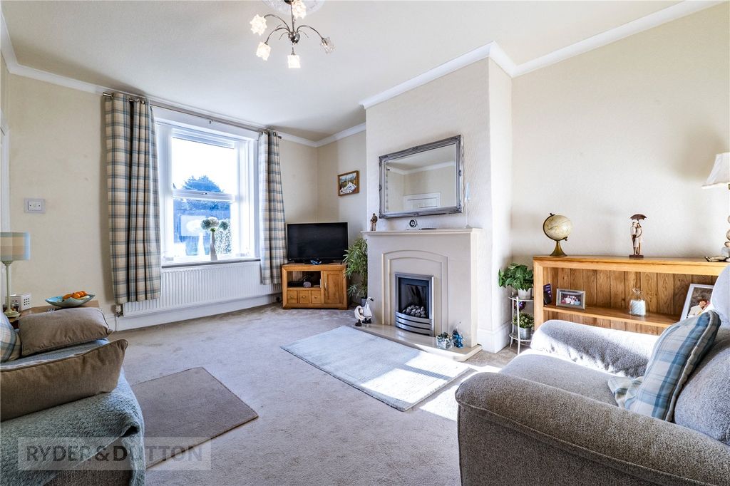 Property photo 2 of 15 Living Room